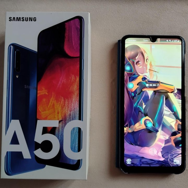 Смартфон Samsung A50