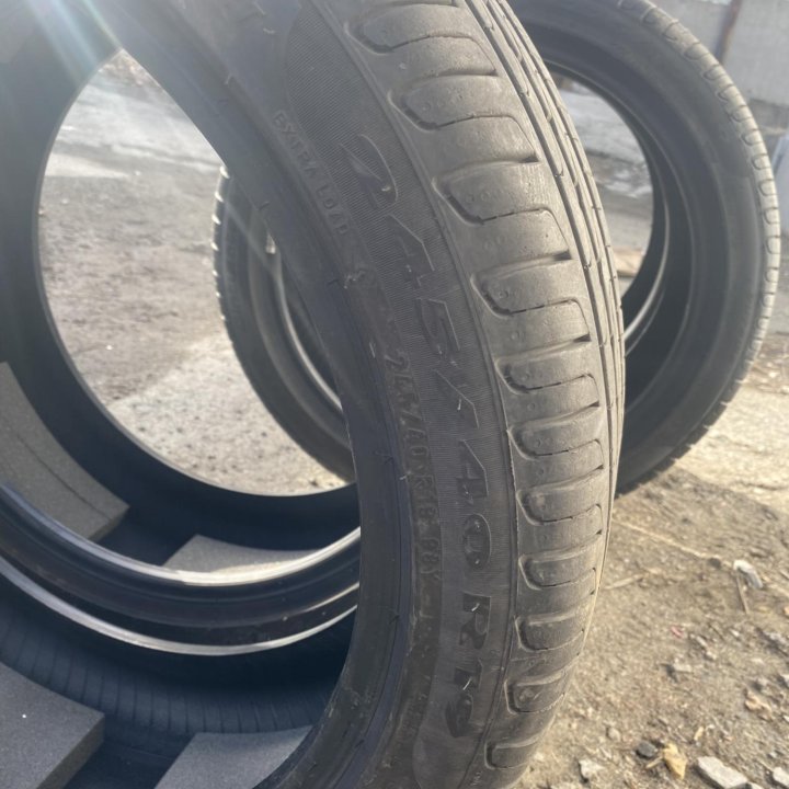 Комплект шин Pirelli P7 245/40R19 и 275/35R19