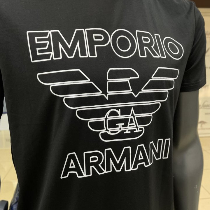 Футболки Emporio Armani