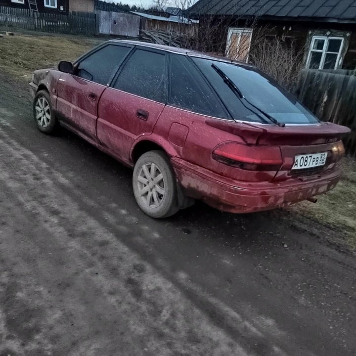 Toyota Corolla, 1989