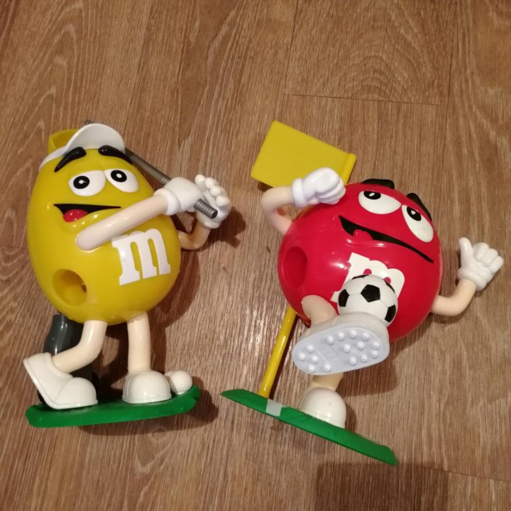 Диспенсер для конфет m&m's игрушка