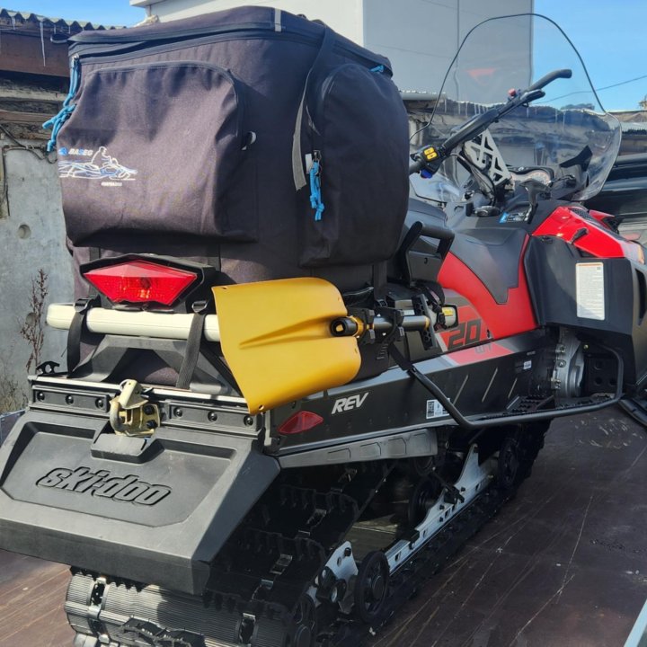 BRP Ski-Doo Skandic WT 550