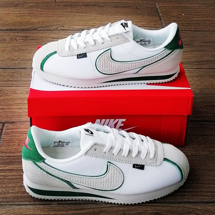 Кроссовки Nike Cortez