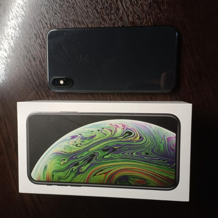 Продам IPhone XS на 256гб