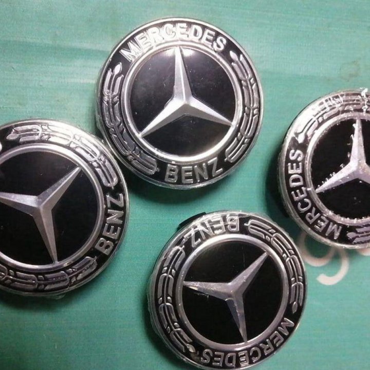 Центральный колпачок для литого диска Mercedes