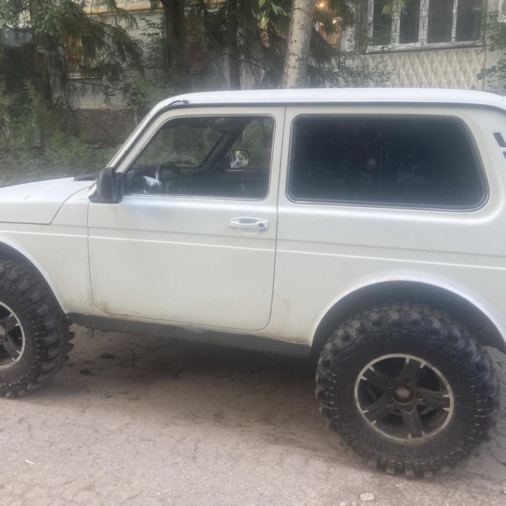 ВАЗ (Lada) Niva (4x4/Legend), 2012