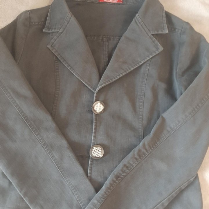 Джинсовая куртка