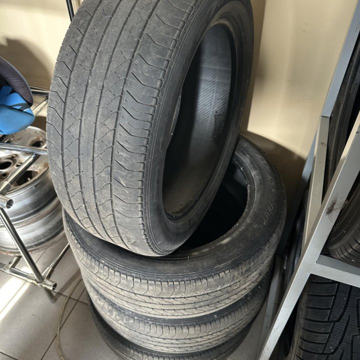 Летние шины Dunlop 235/55/R19