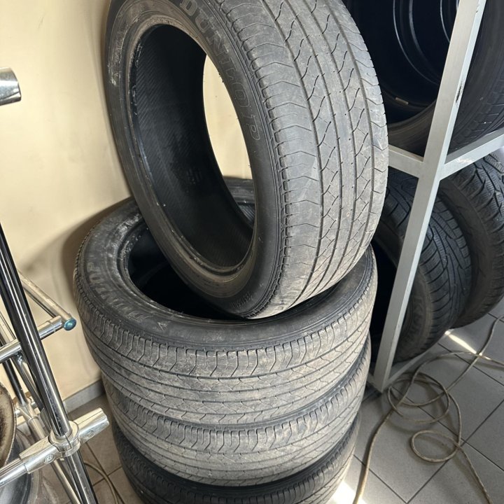 Летние шины Dunlop 235/55/R19