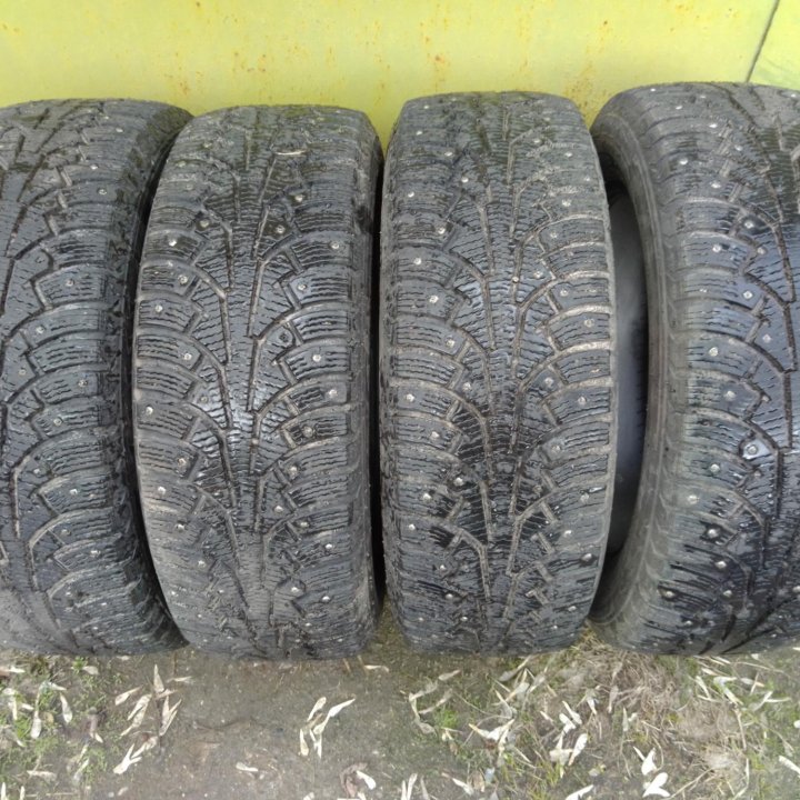 215*60 R 17. nokian nordman 5 suv