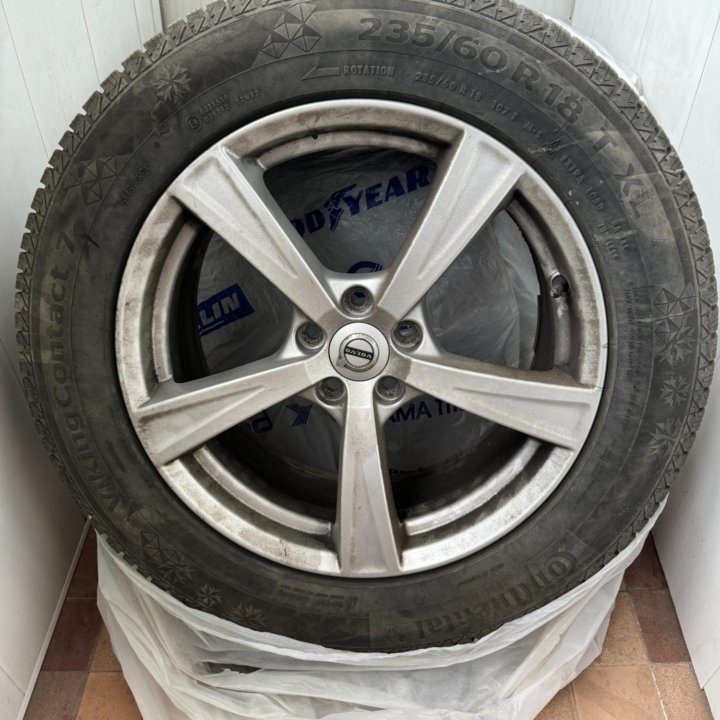 Комплект колес Volvo XC90 235/60/R18 на зиму