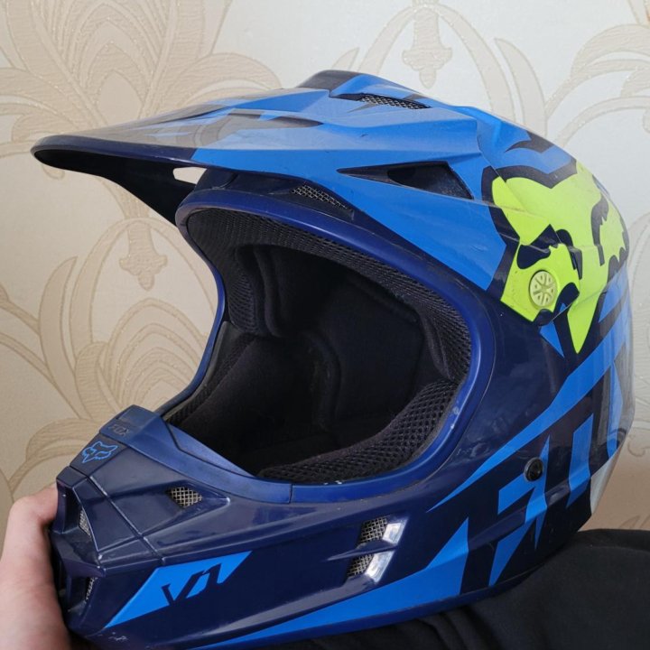 Кроссовый шлем Fox V1