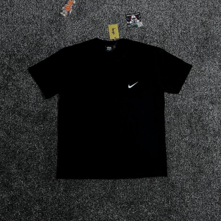 T-shirt Stussy x Nike Logo