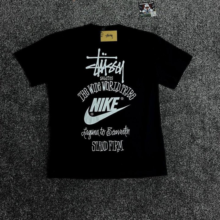 T-shirt Stussy x Nike Logo