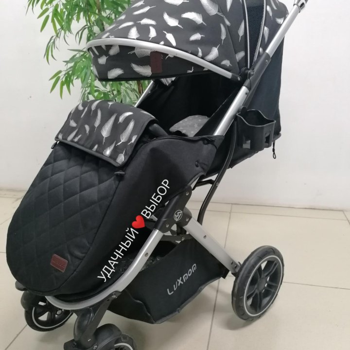 НОВАЯ коляска Luxmom 609 (Black перышки)