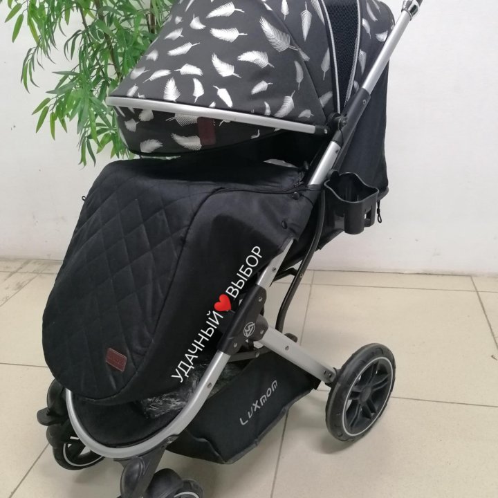 НОВАЯ коляска Luxmom 609 (Black перышки)