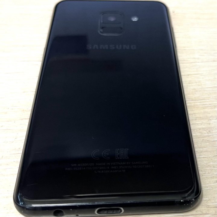 Смартфон Samsung Galaxy A8 (2018)_32Gb