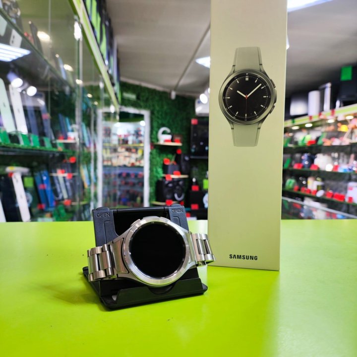 Samsung Galaxy Watch4 - 44mm