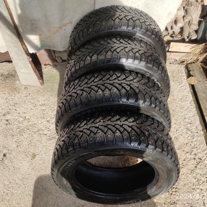 NOKIAN HAKKAPELIITTA 4, 195/60/15, 4 шт.