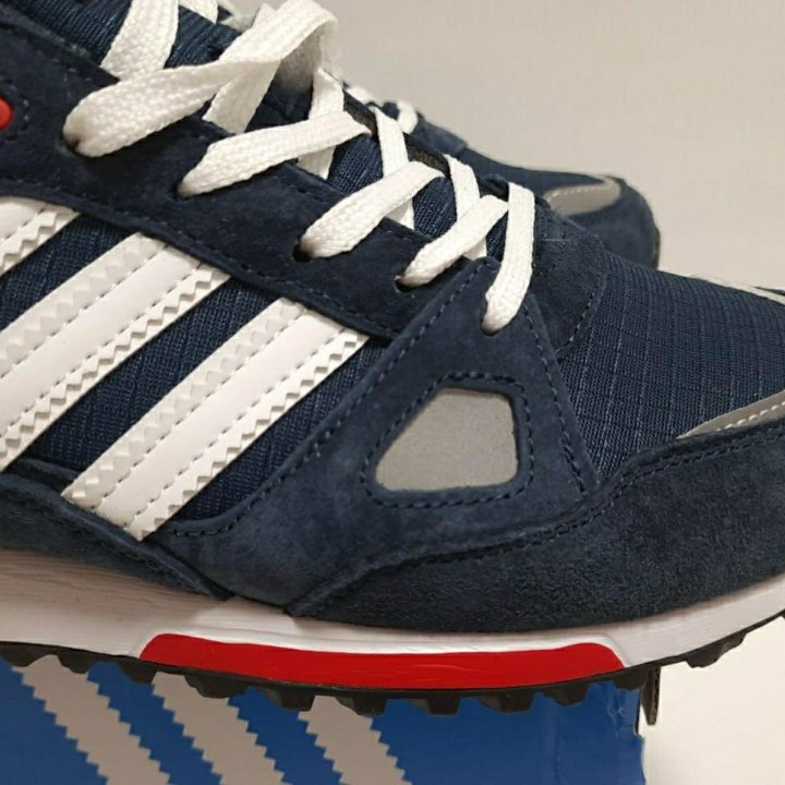 Кроссовки Adidas классика артикул 96718