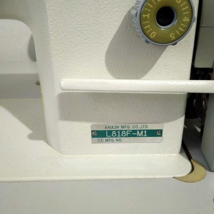 Швейная машина промышленная.
