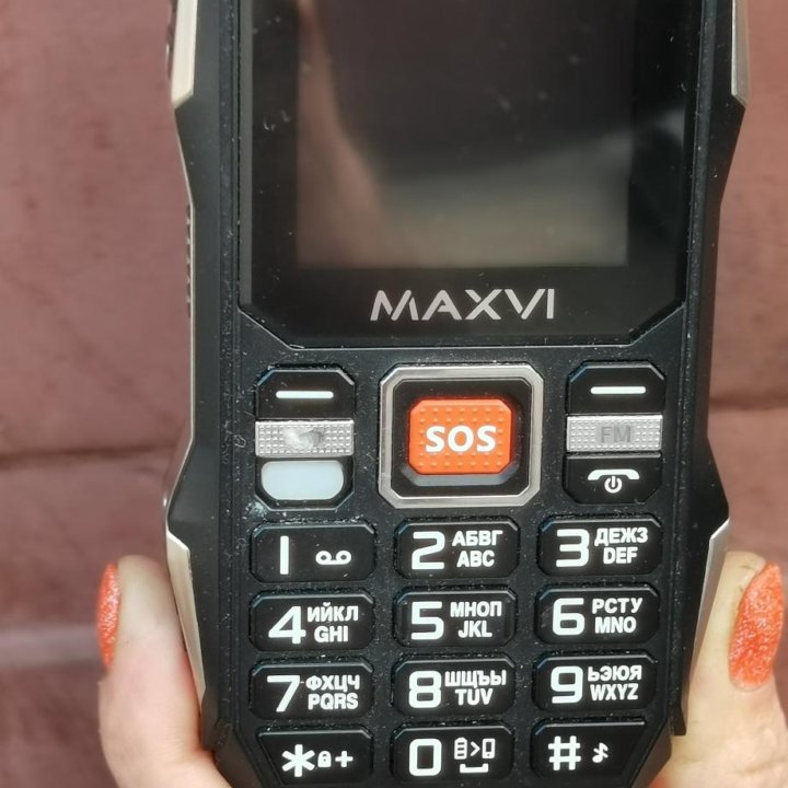 Продаю телефон P 100 MAXVI