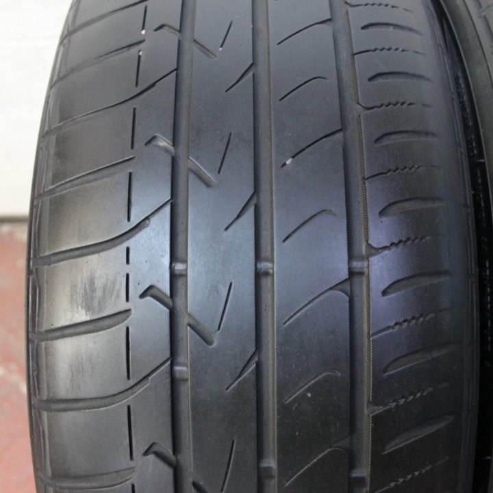 Шины R17 Toyo Tranpath mpZ 215/60/R17 4шт