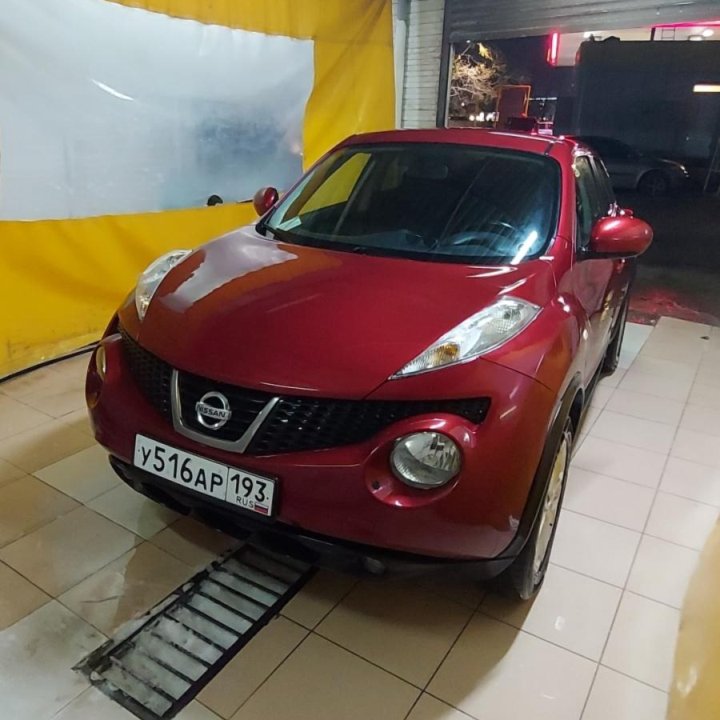 Nissan Juke, 2011