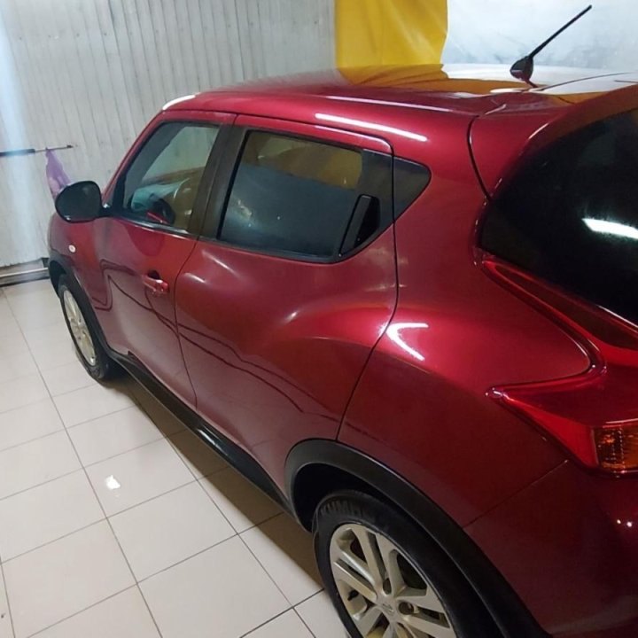 Nissan Juke, 2011