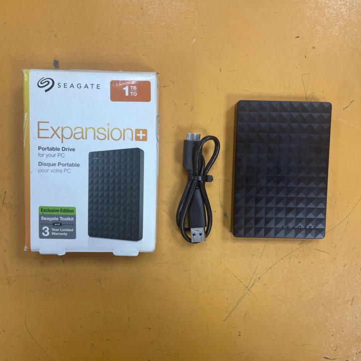 Внешний жесткий диск 1 тб Seagate Expansion