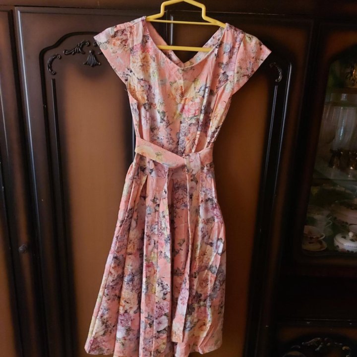 Платья летние