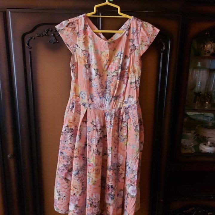 Платья летние