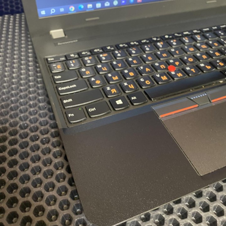 Игровой ноутбук Lenovo Thinkpad