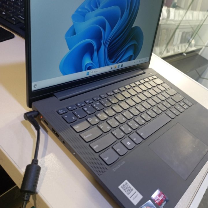 Ноутбук Lenovo IdeaPad 5 14ALC05 Ryzen 5 б/у