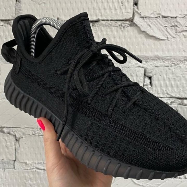 Кроссовки Adidas Yeezy Boost 350