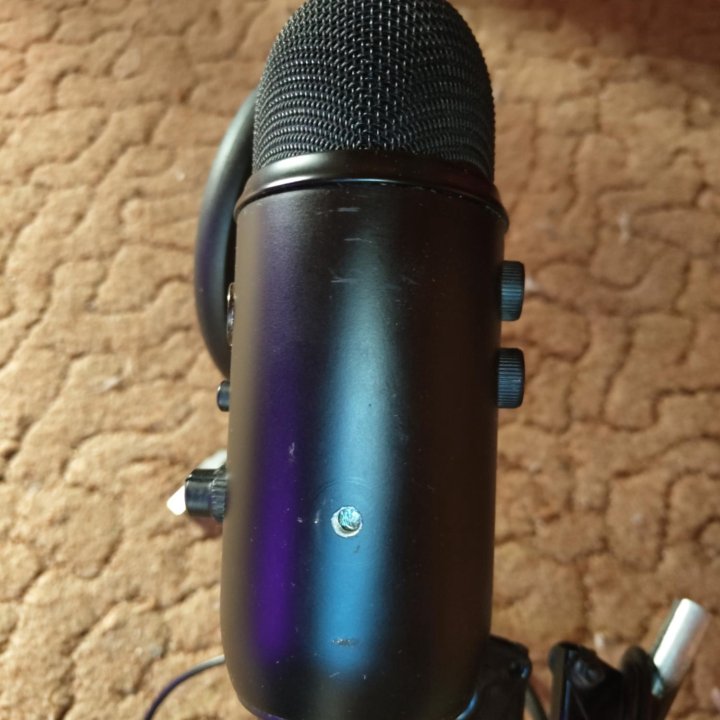 Blue yeti blackout