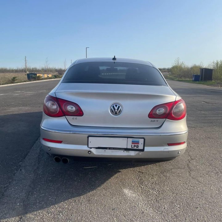 Volkswagen Passat CC, 2010