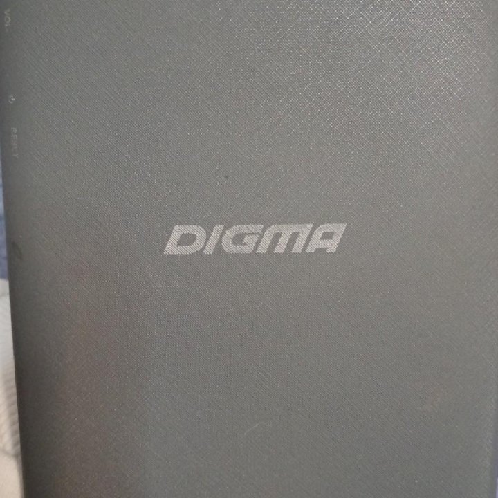 Планшет Digma