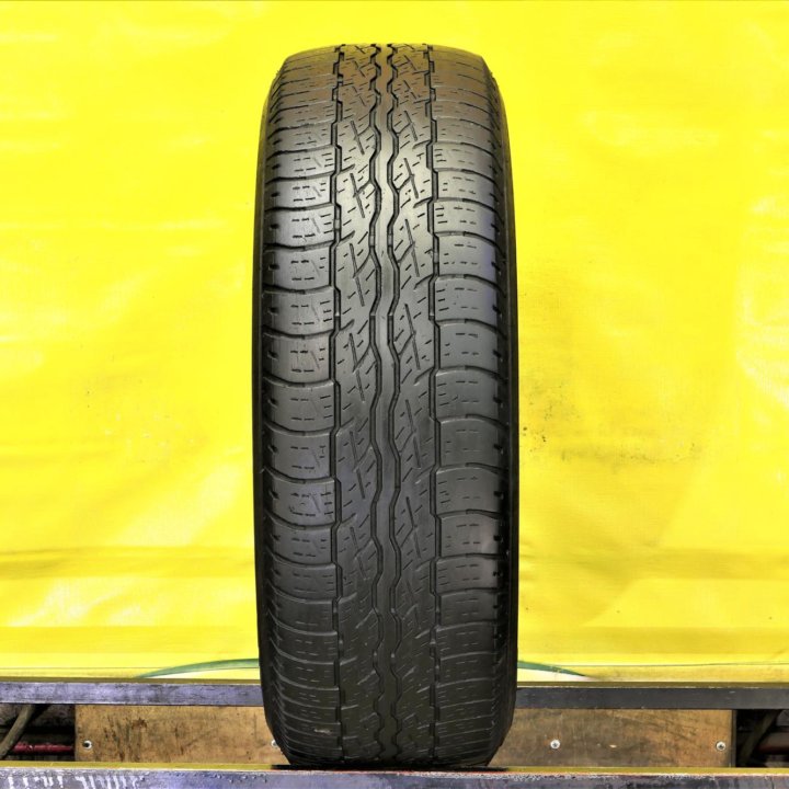 225 65 R17 1 шт 1600 Bridgestone HT 687