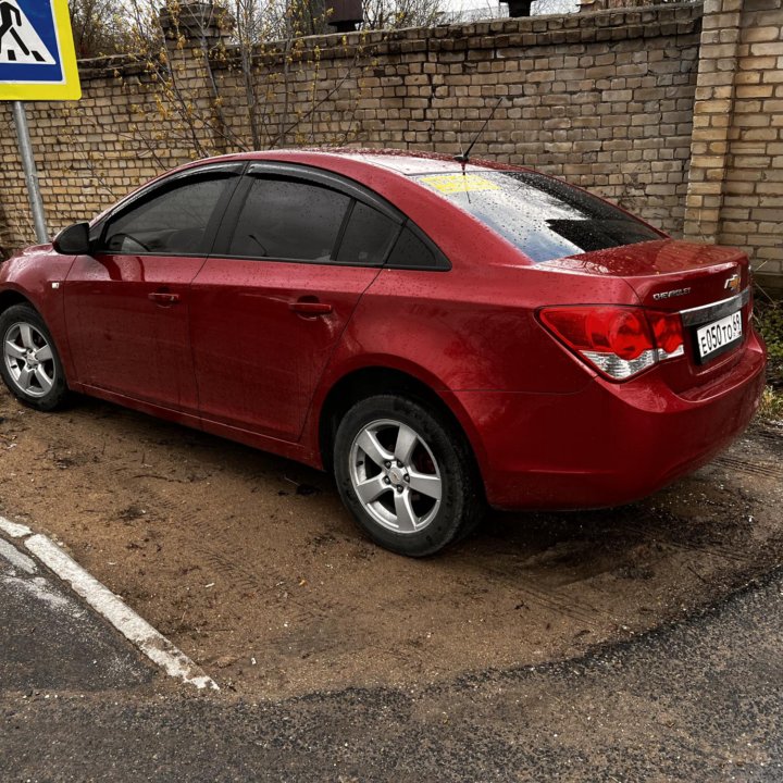 Chevrolet Cruze, 2011