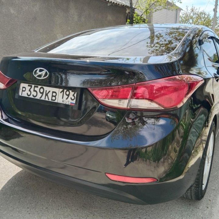 Hyundai Elantra, 2014