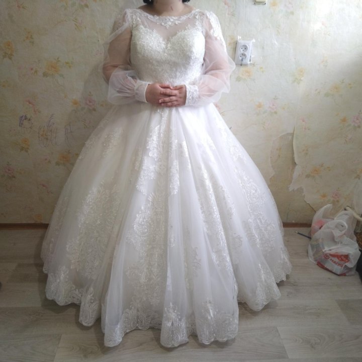 Свадебное платье