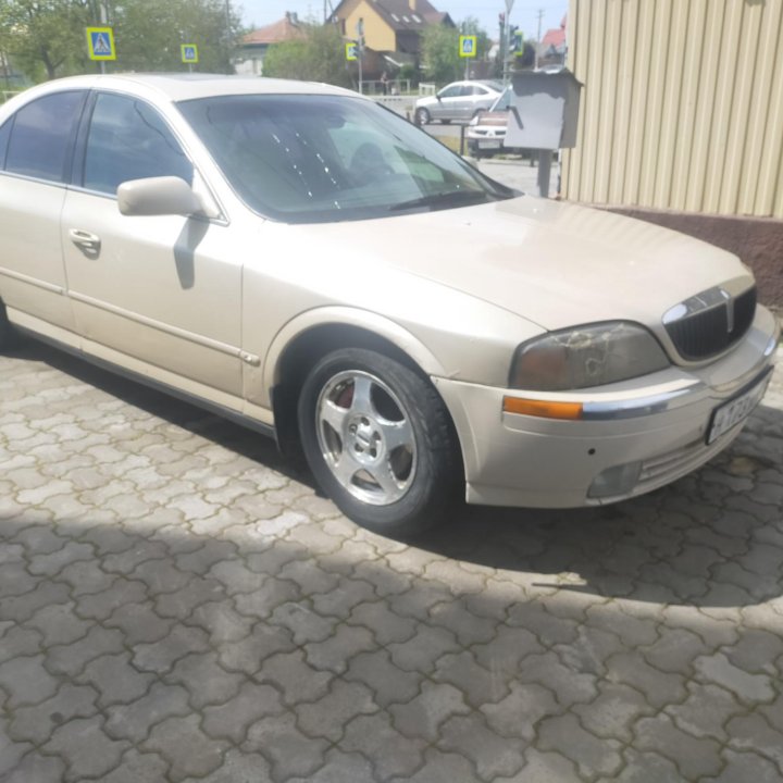 Lincoln LS, 2000