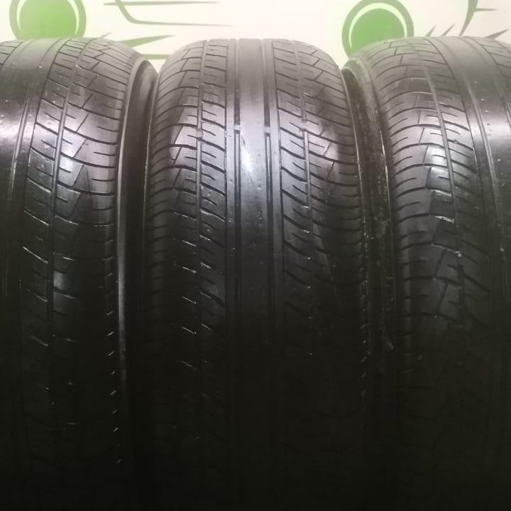 215/60 R16 Yokohama Decibel E70 3 шт