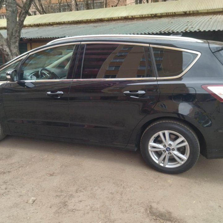 Ford S-Max, 2019