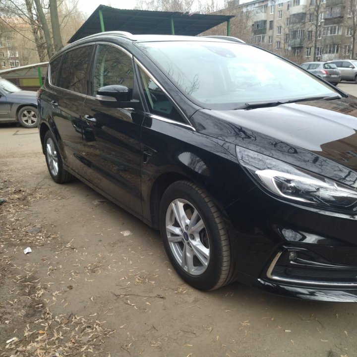 Ford S-Max, 2019