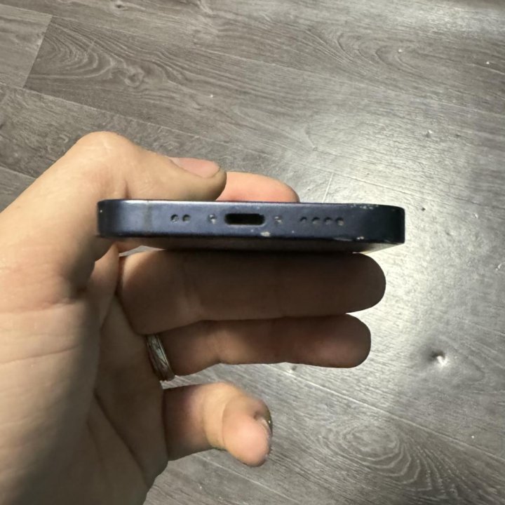 iPhone 12 mini