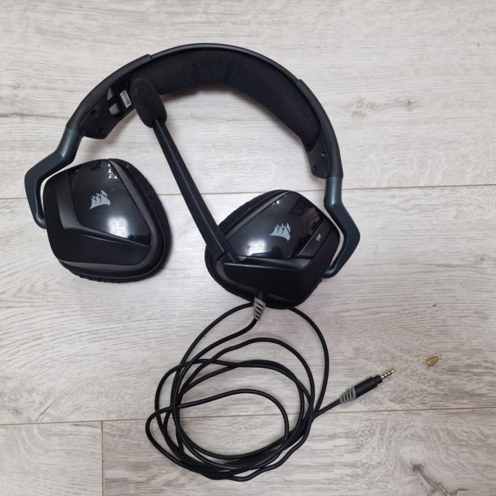 Наушники Corsair void Elite Stereo