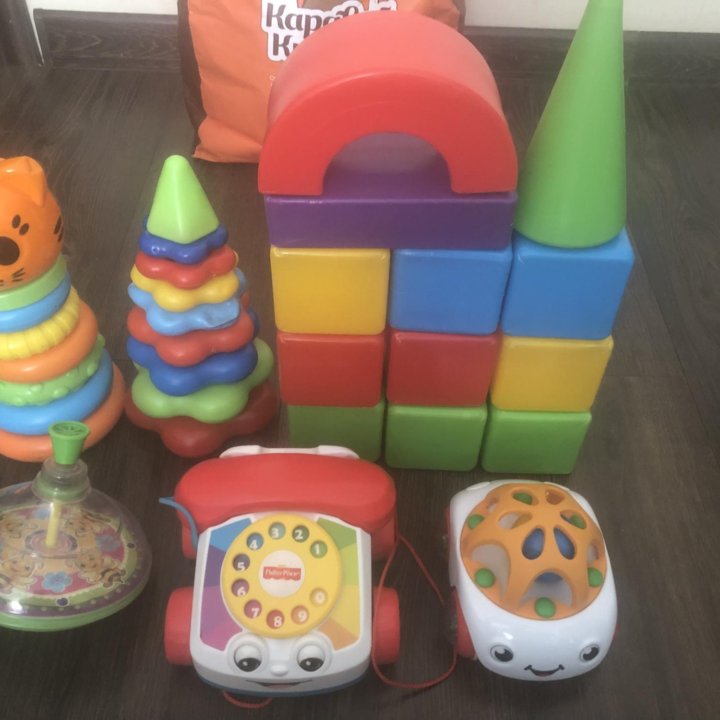 Развивающие игрушки