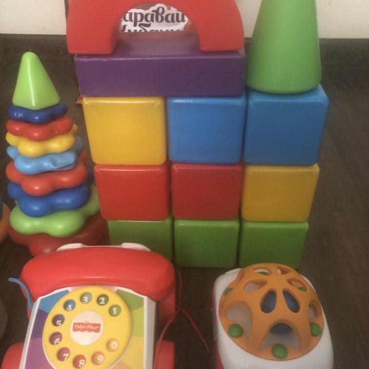 Развивающие игрушки